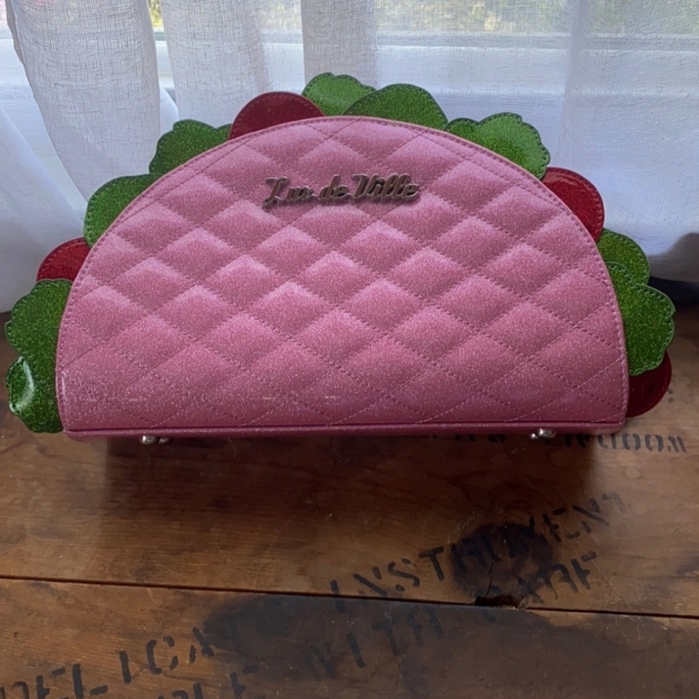 Lux De Ville Taco Tuesday Purse and Coin Set
